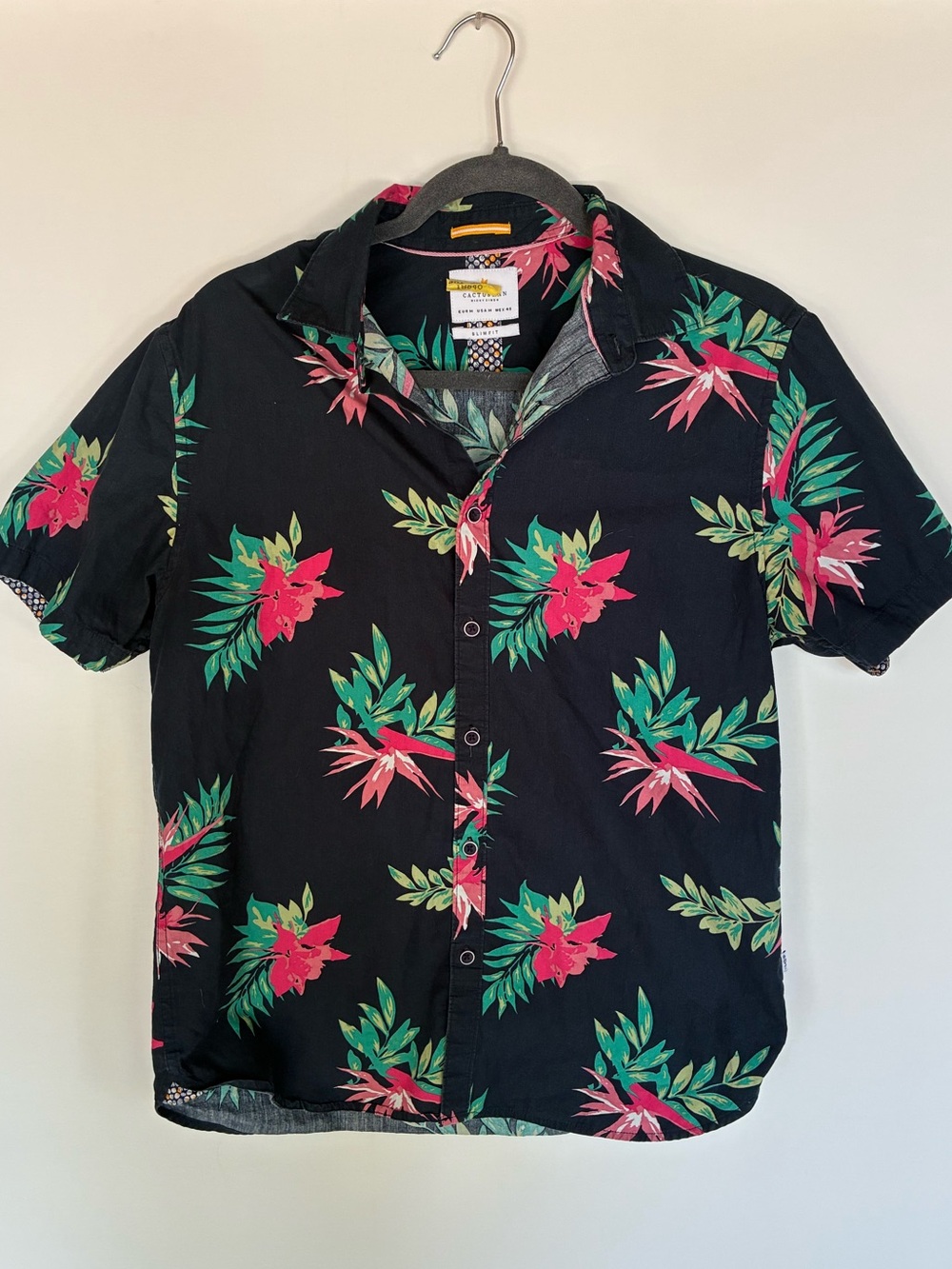 Cactus Man Ricky Singh Men’s M Black Tropical Floral Hawaiian Shirt